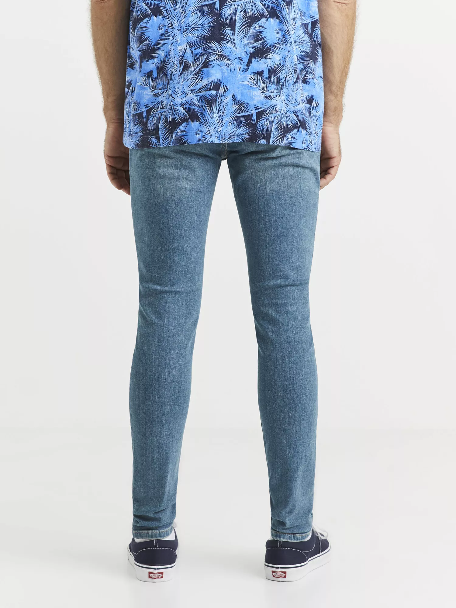 Džínsy C45 Vosker skinny (2) Džínsy C45 Vosker skinny (2)