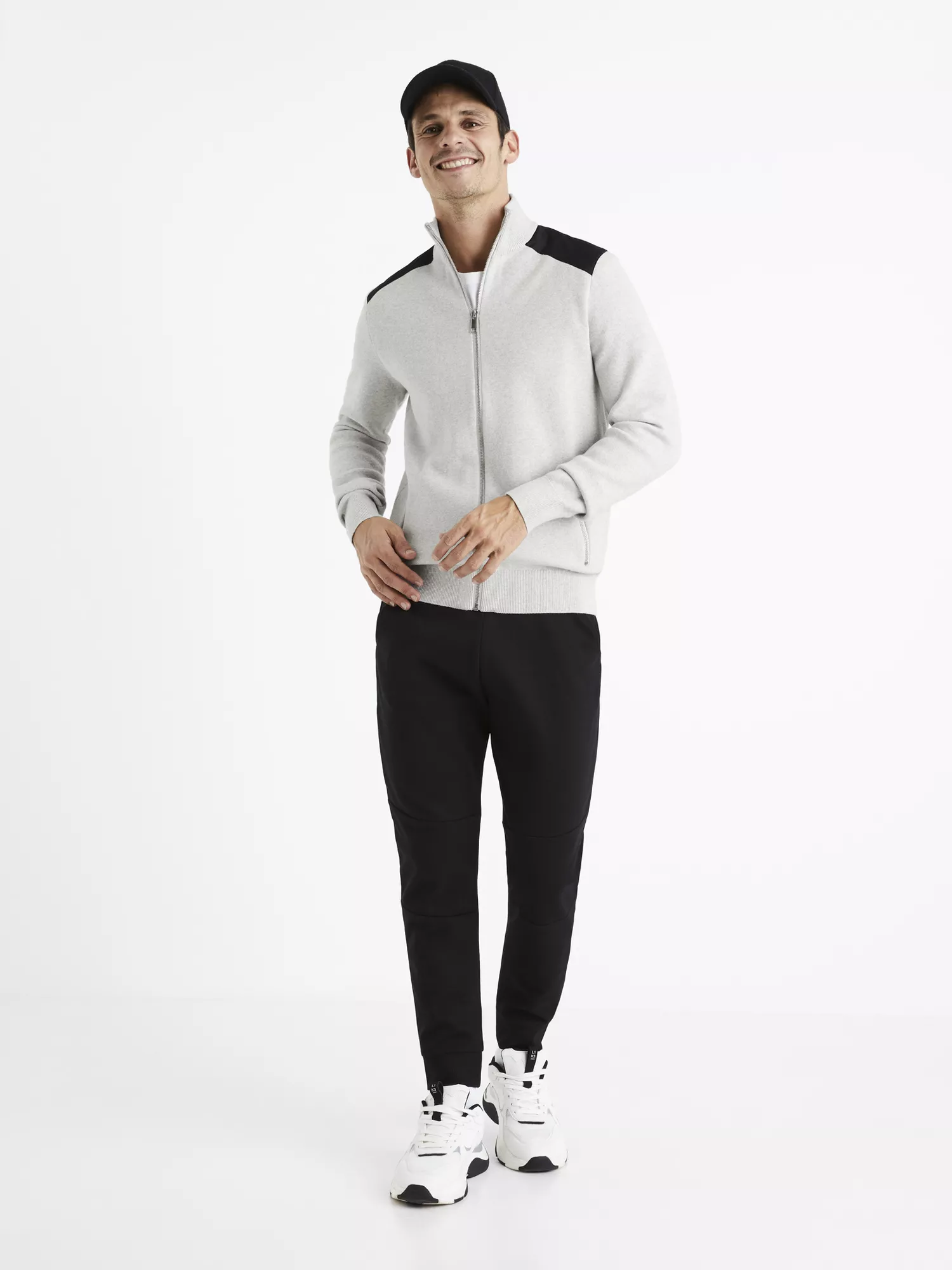 Sveter na zips Cemilano (3) Sveter na zips Cemilano (3)