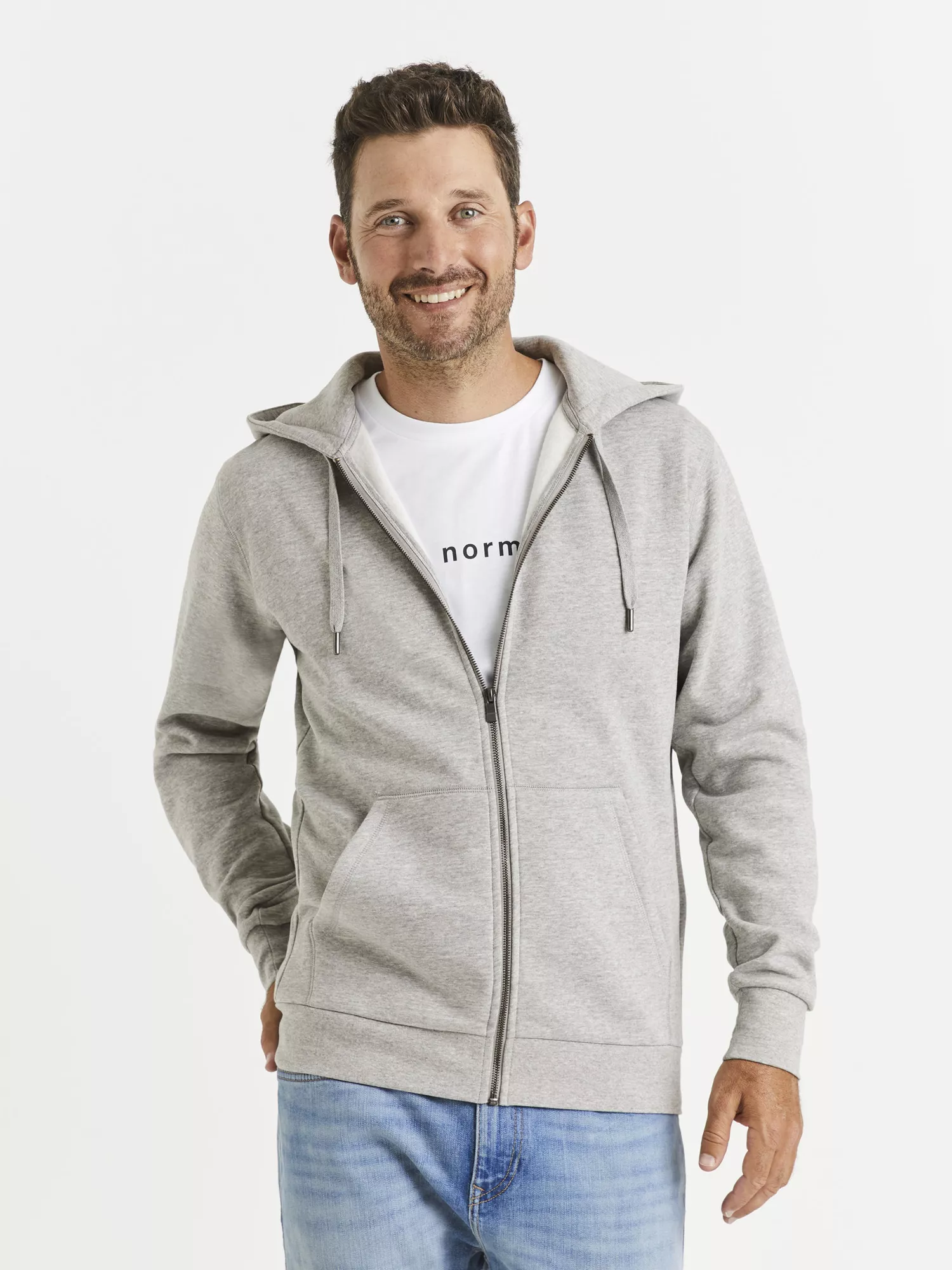 Mikina Vethree na zips (1) Mikina Vethree na zips (1)