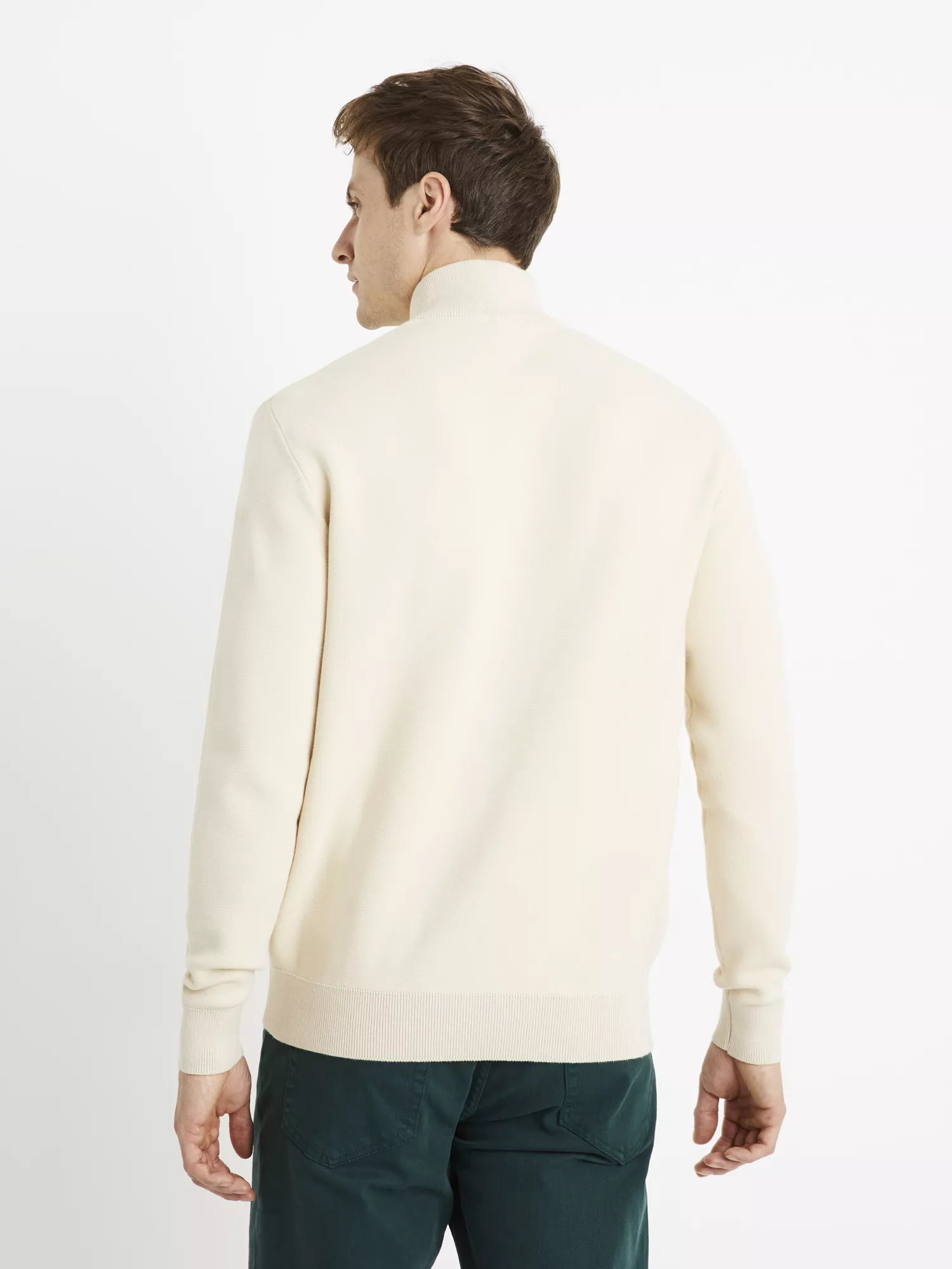Sveter s golierom na zips Cehalfy (2) Sveter s golierom na zips Cehalfy (2)