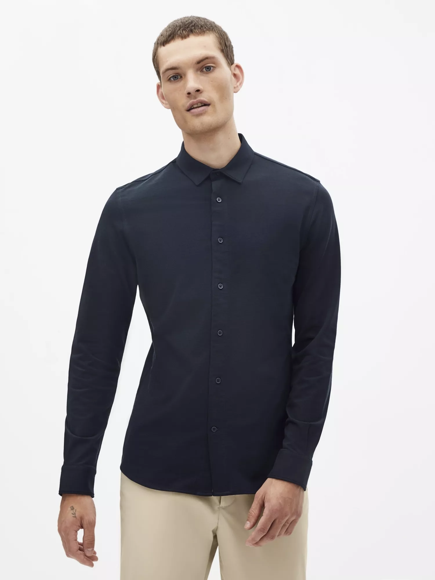 Košeľa Sapík slim strih (1) Košeľa Sapík slim strih (1)