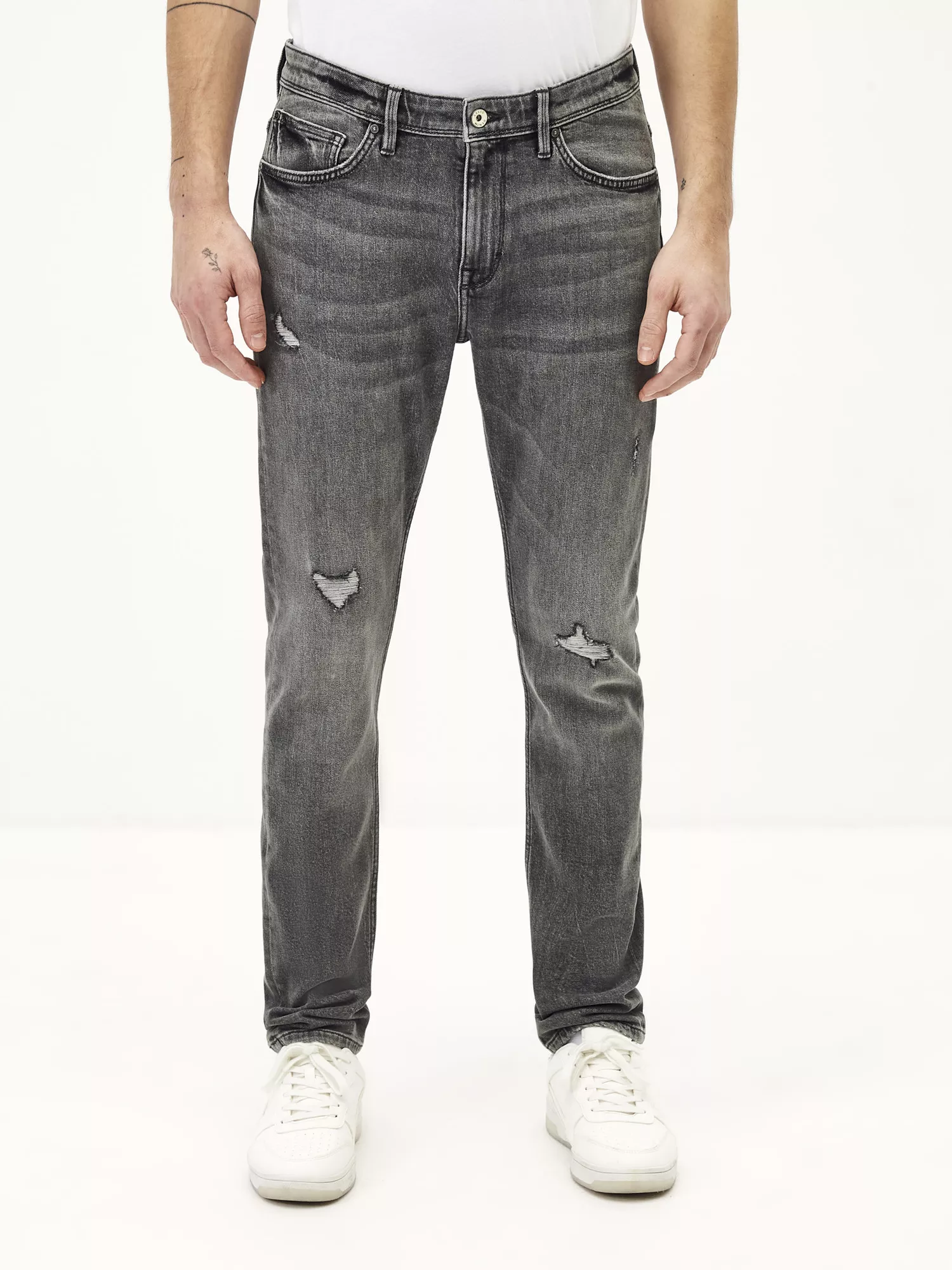 Džínsy C25 Tosley slim (1) Džínsy C25 Tosley slim (1)