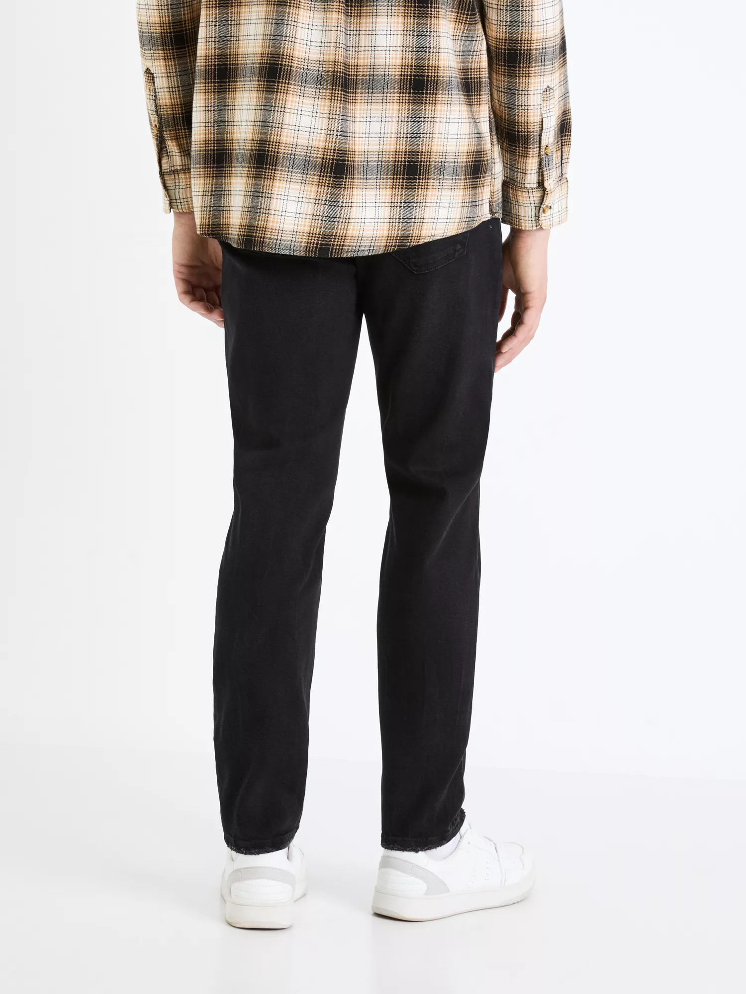 Džínsy slim C25 Fostroy (4) Džínsy slim C25 Fostroy (4)