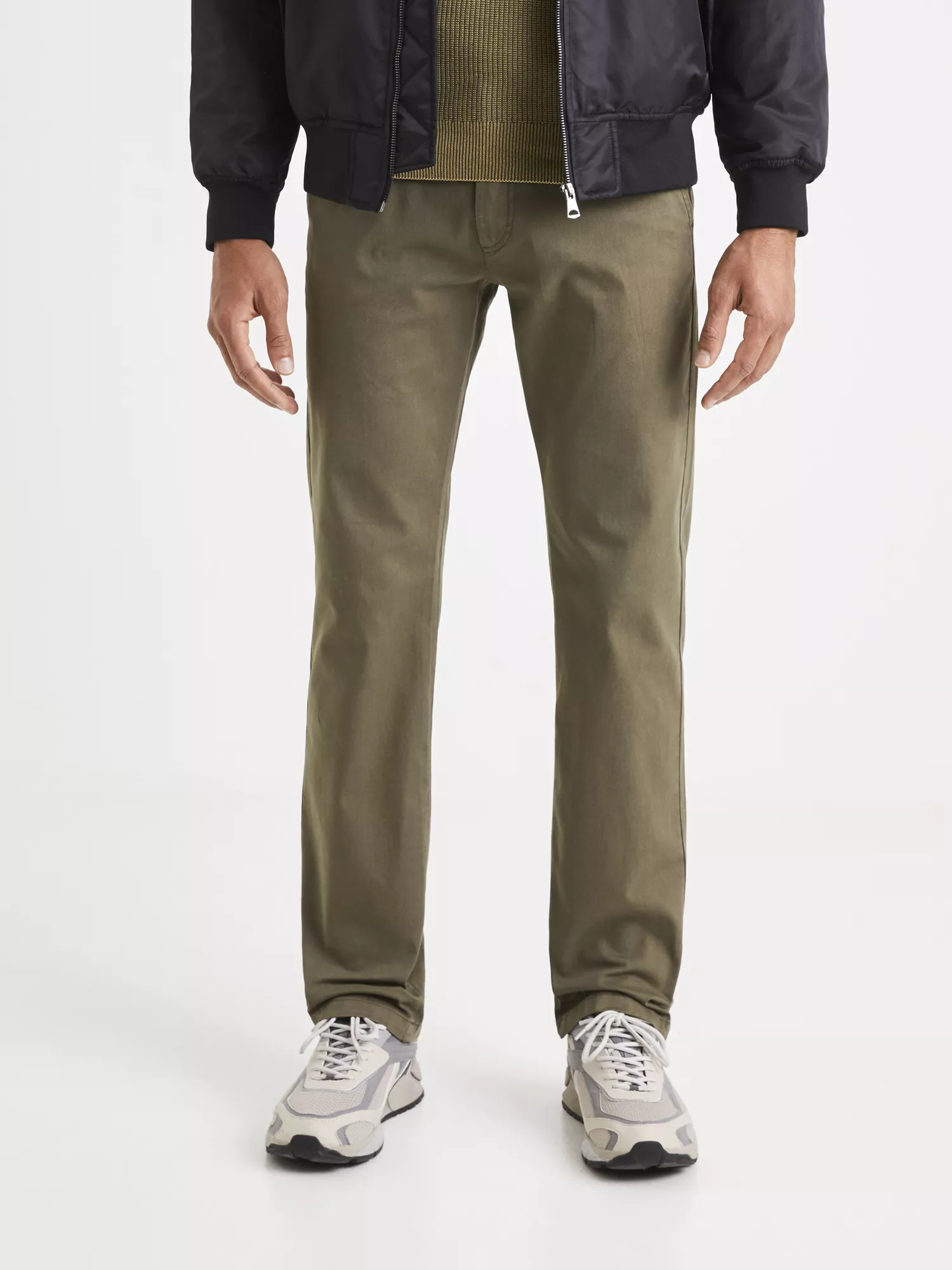 Nohavice chino straight bi-stretch (1) Nohavice chino straight bi-stretch (1)