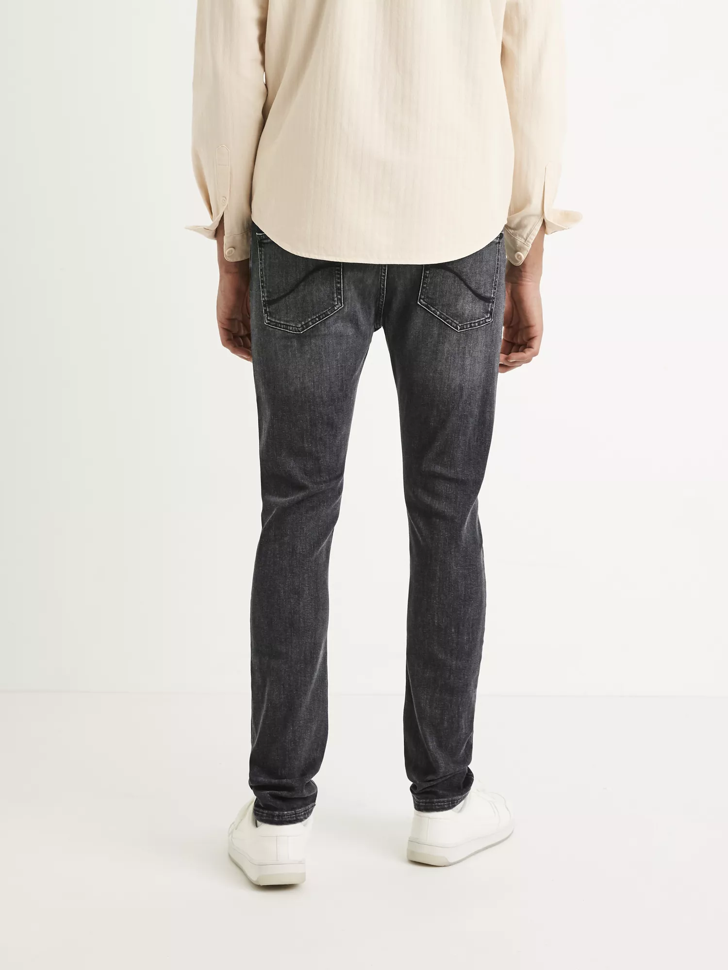 Džínsy C25 slim Toslouis (2) Džínsy C25 slim Toslouis (2)