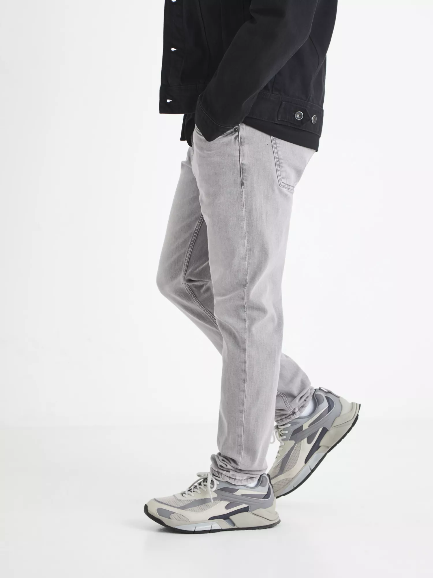 Džínsy C25 slim Bogrigio25 (4) Džínsy C25 slim Bogrigio25 (4)