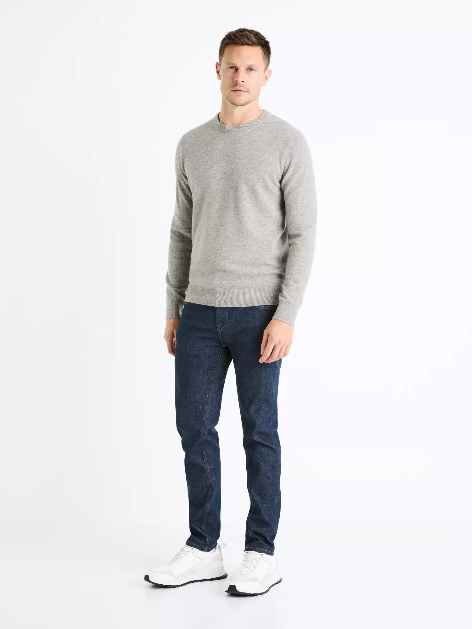 Džínsy C25 slim Fotaper (4) Džínsy C25 slim Fotaper (4)