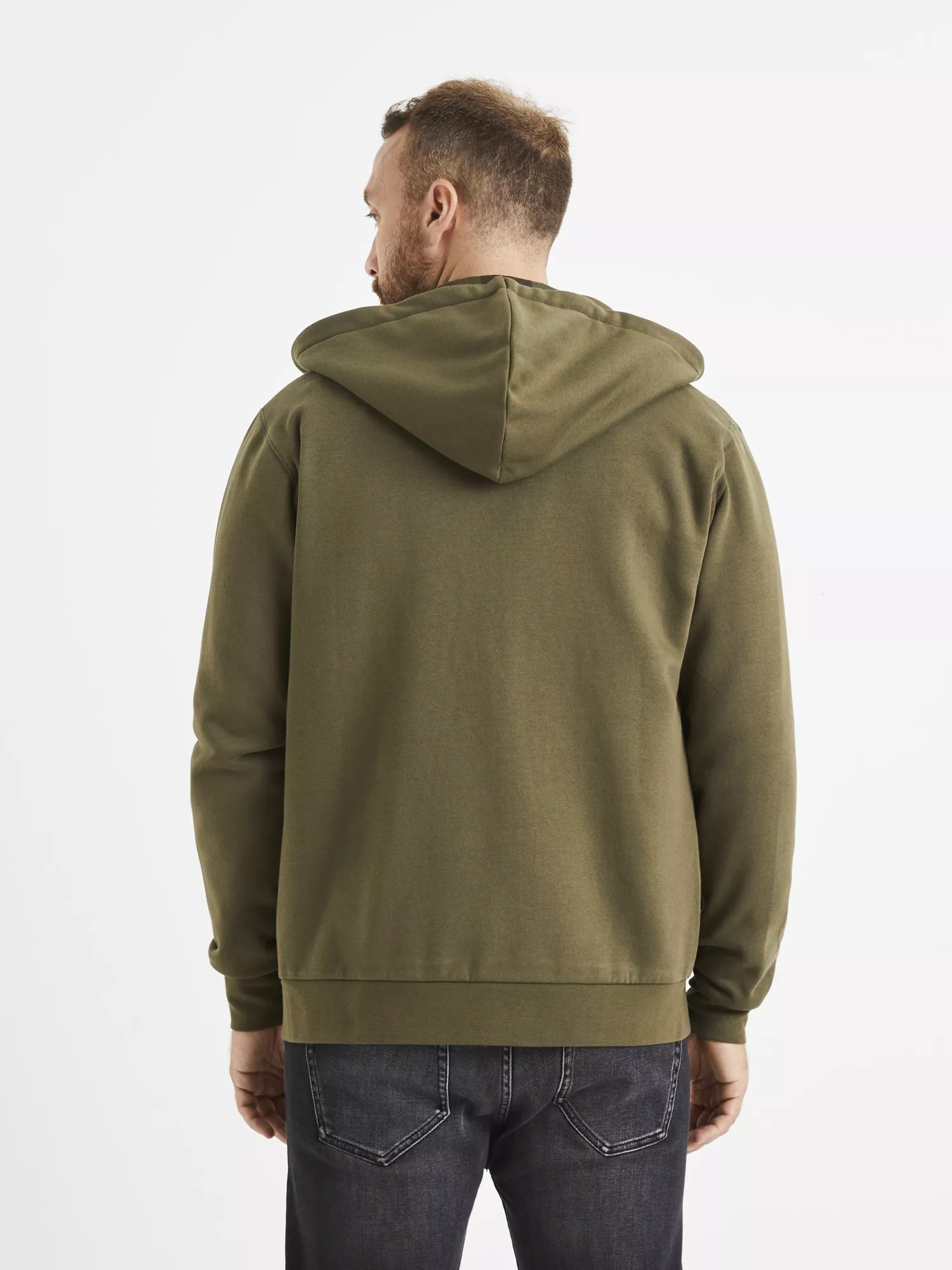 Mikina Vethree na zips (4) Mikina Vethree na zips (4)