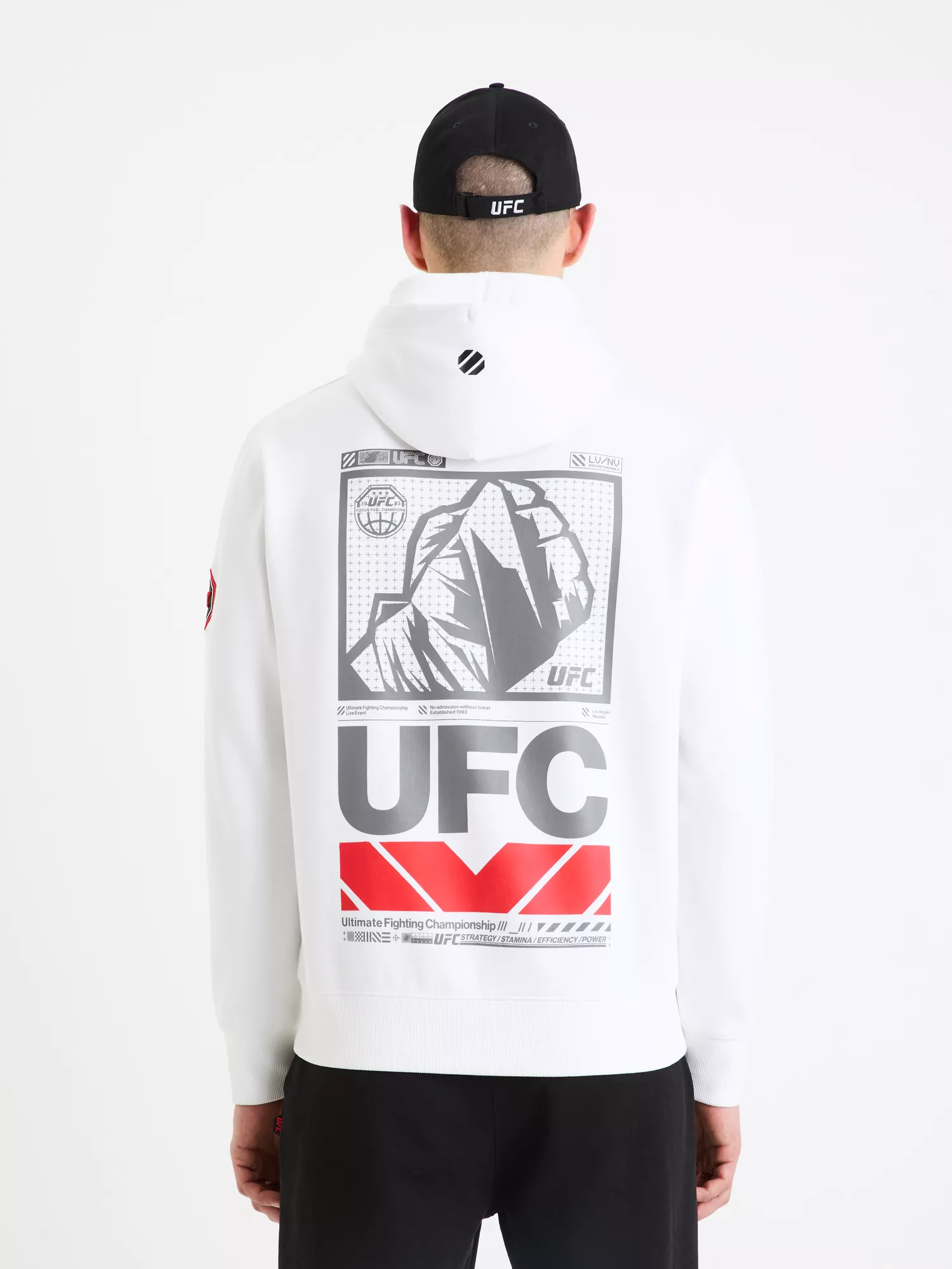Mikina s kapucňou UFC (2) Mikina s kapucňou UFC (2)