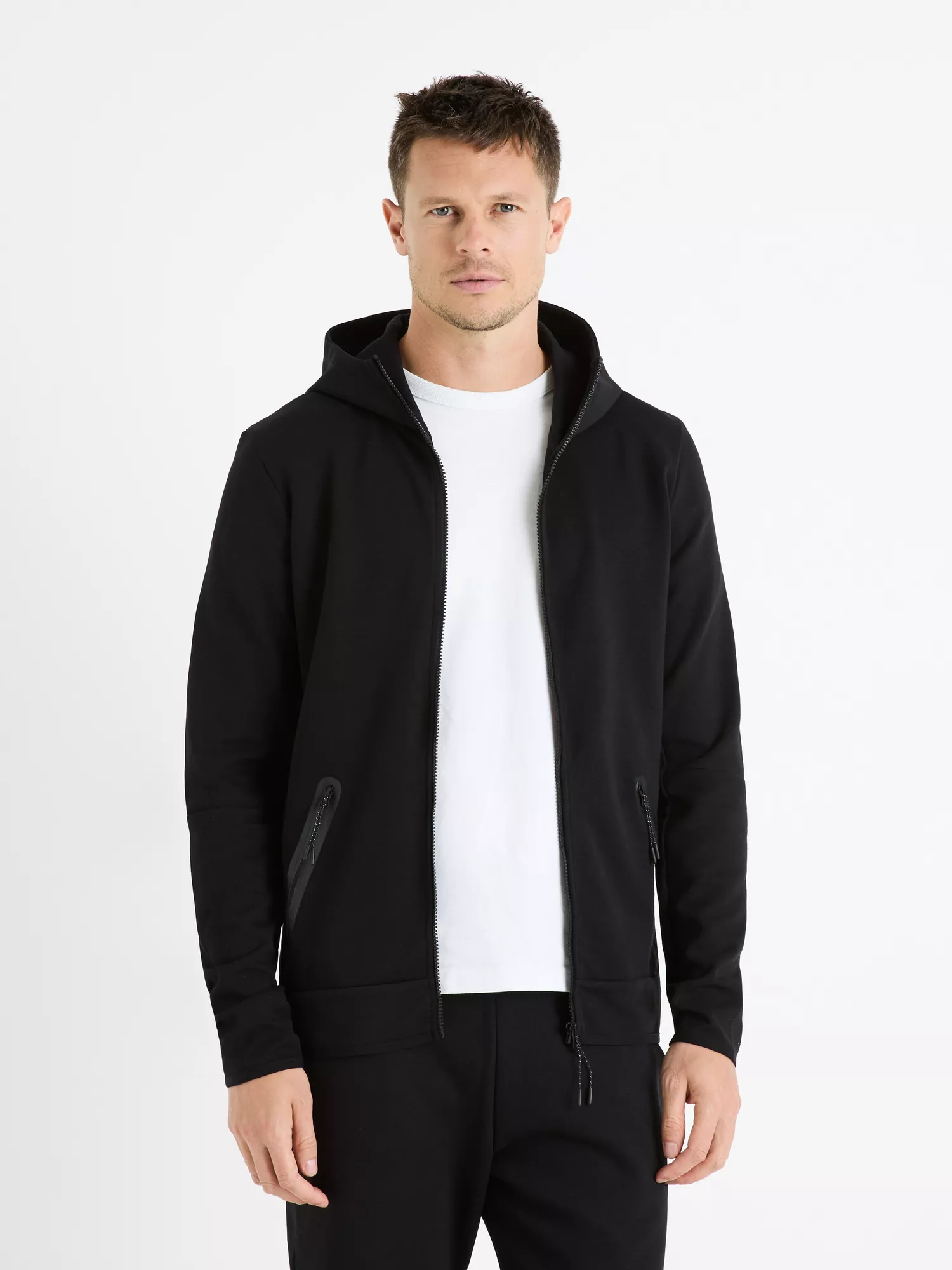 Mikina na zips Fenewyoke (1) Mikina na zips Fenewyoke (1)