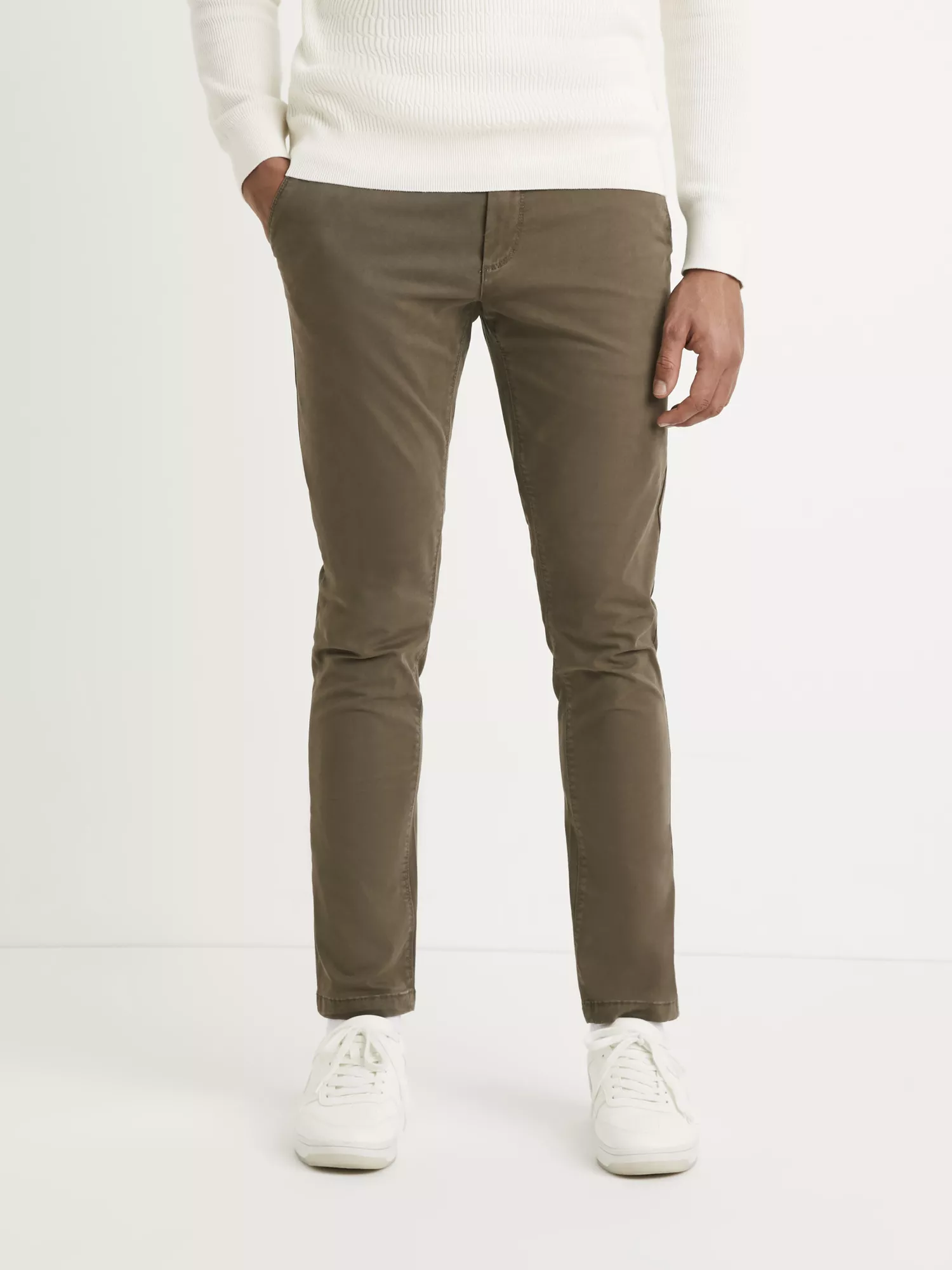 Nohavice chino Roprime (1) Nohavice chino Roprime (1)