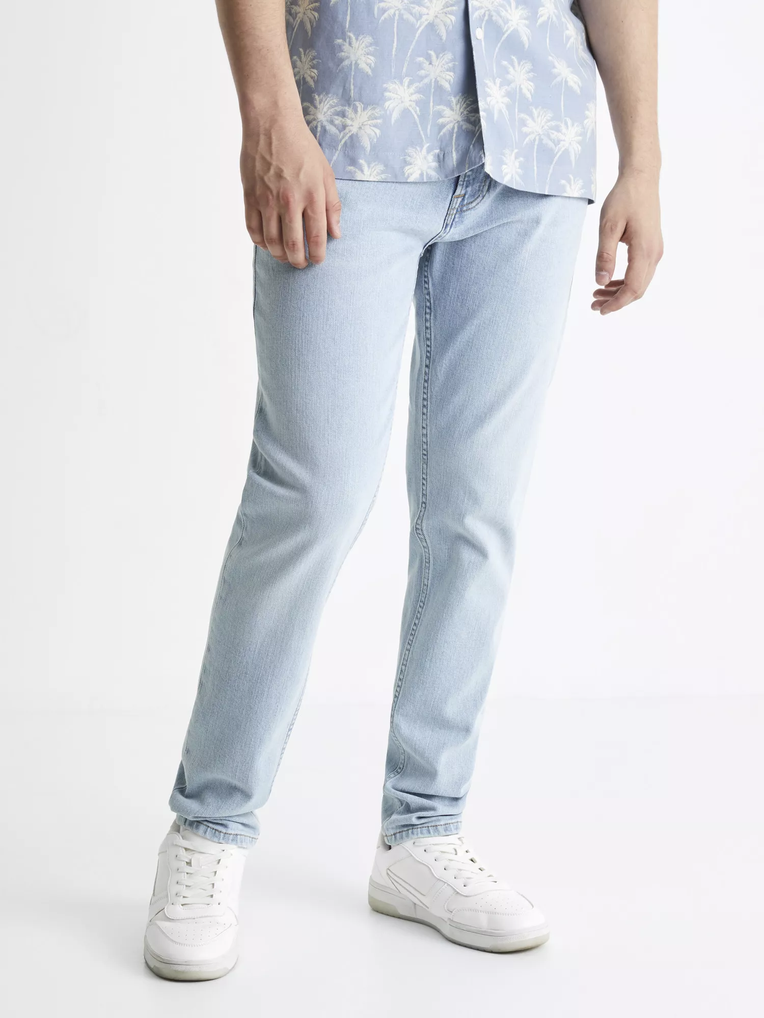 Džínsy C25 slim Coslim4 (1) Džínsy C25 slim Coslim4 (1)