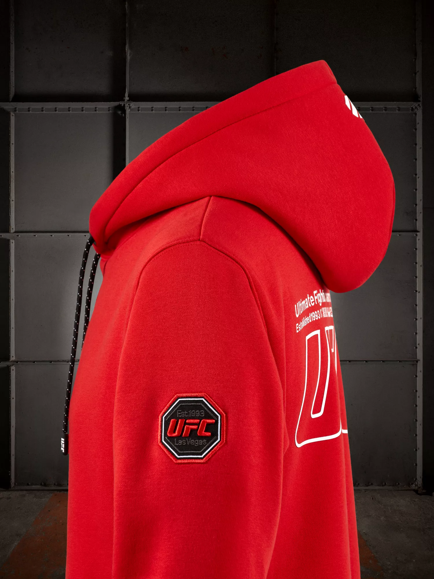 Mikina s kapucňou UFC (6) Mikina s kapucňou UFC (6)