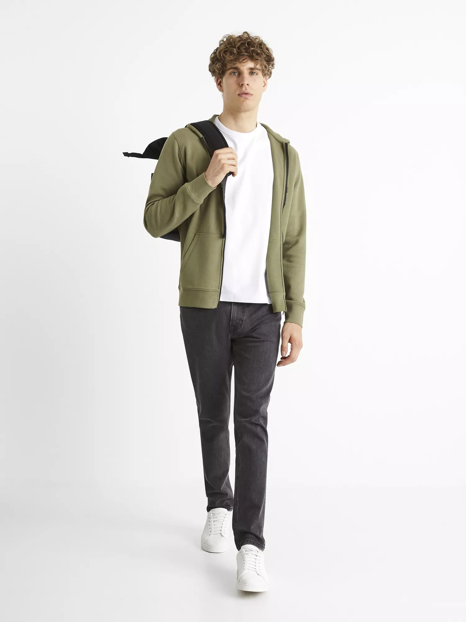 Džínsy slim C25 Coslim3 (4) Džínsy slim C25 Coslim3 (4)