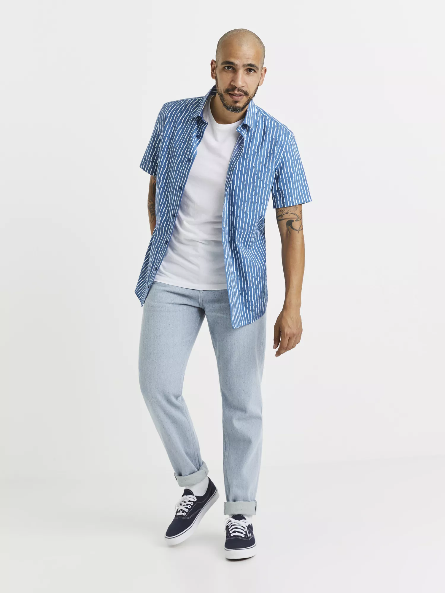Džínsy C25 Toterra slim (2) Džínsy C25 Toterra slim (2)