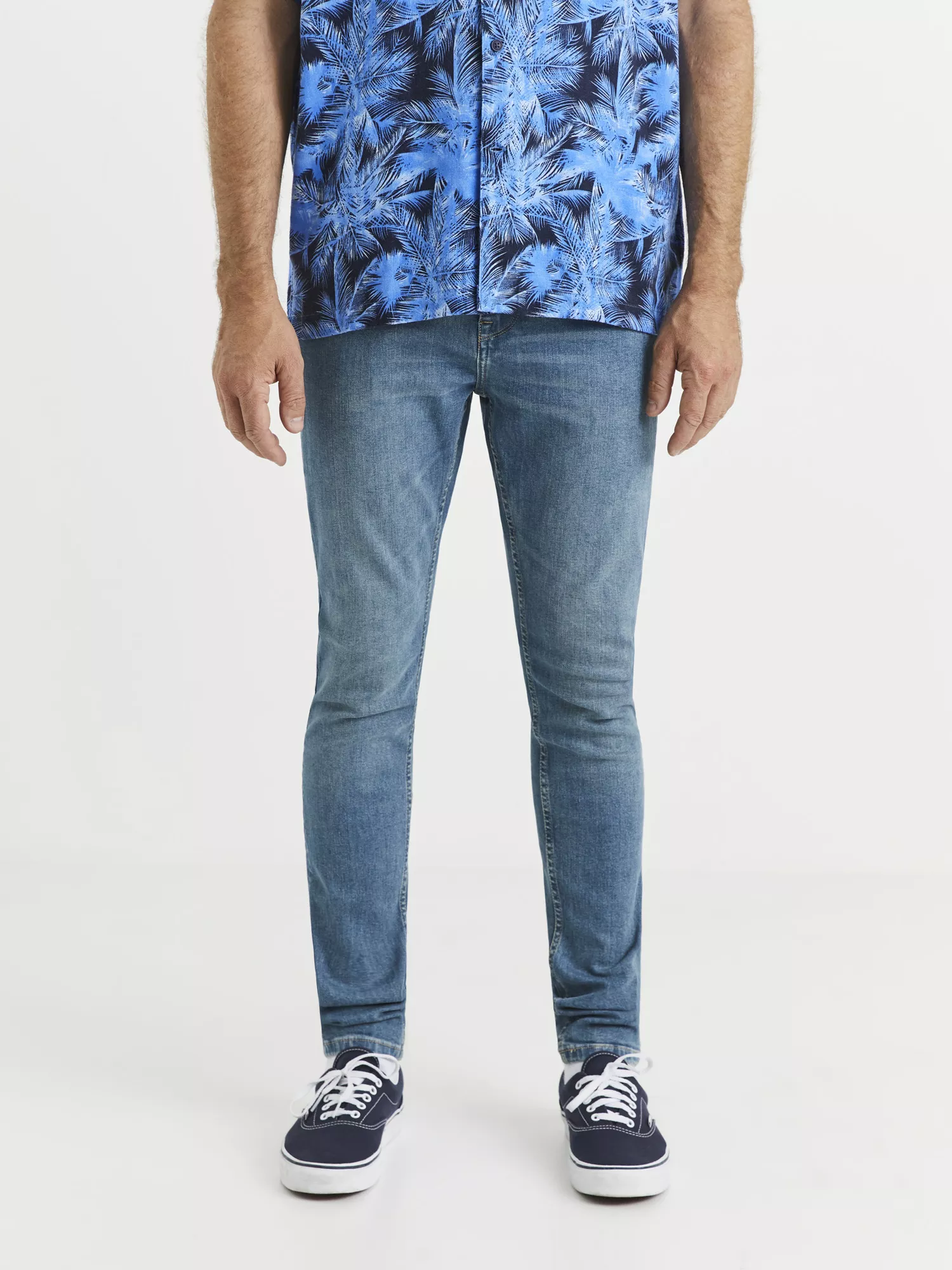 Džínsy C45 Vosker skinny (1) Džínsy C45 Vosker skinny (1)