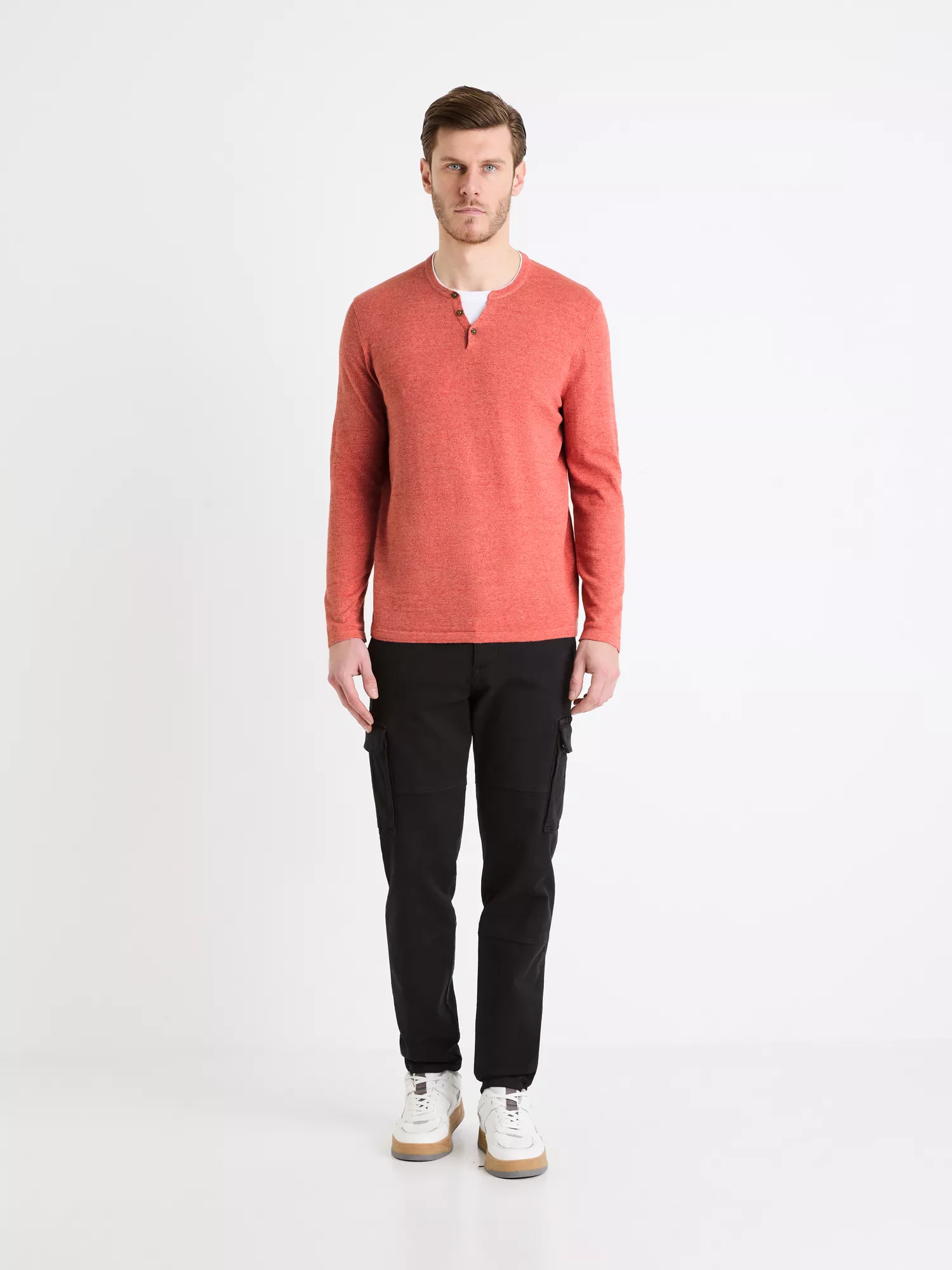 Sveter henley Gelano (3) Sveter henley Gelano (3)