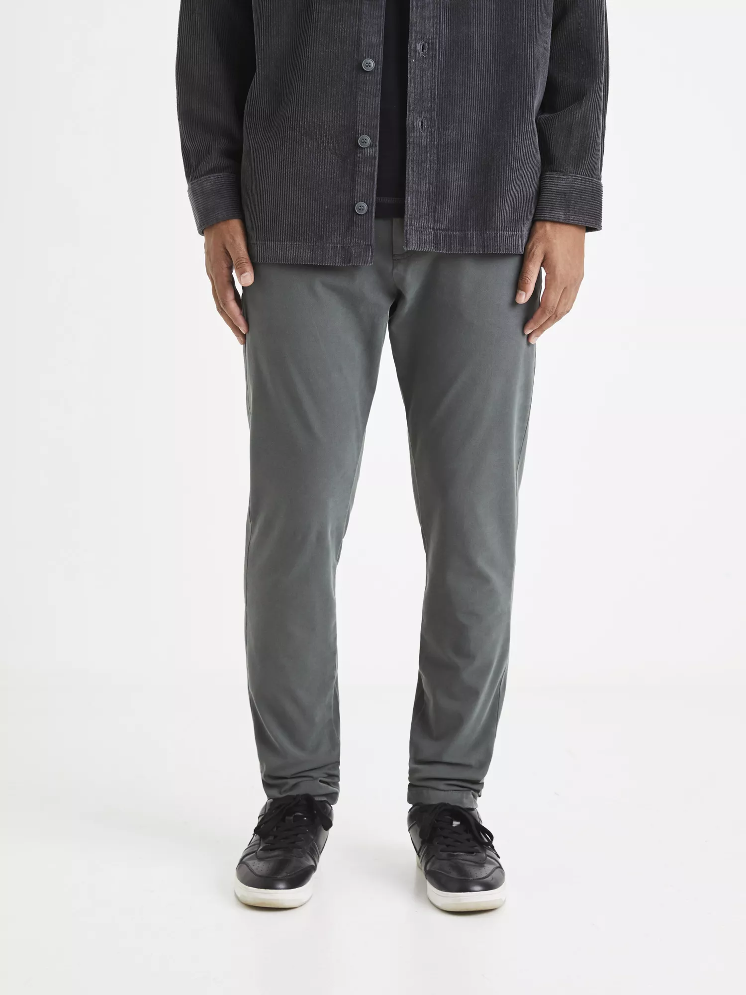 Nohavice chino skinny Toremus (1) Nohavice chino skinny Toremus (1)