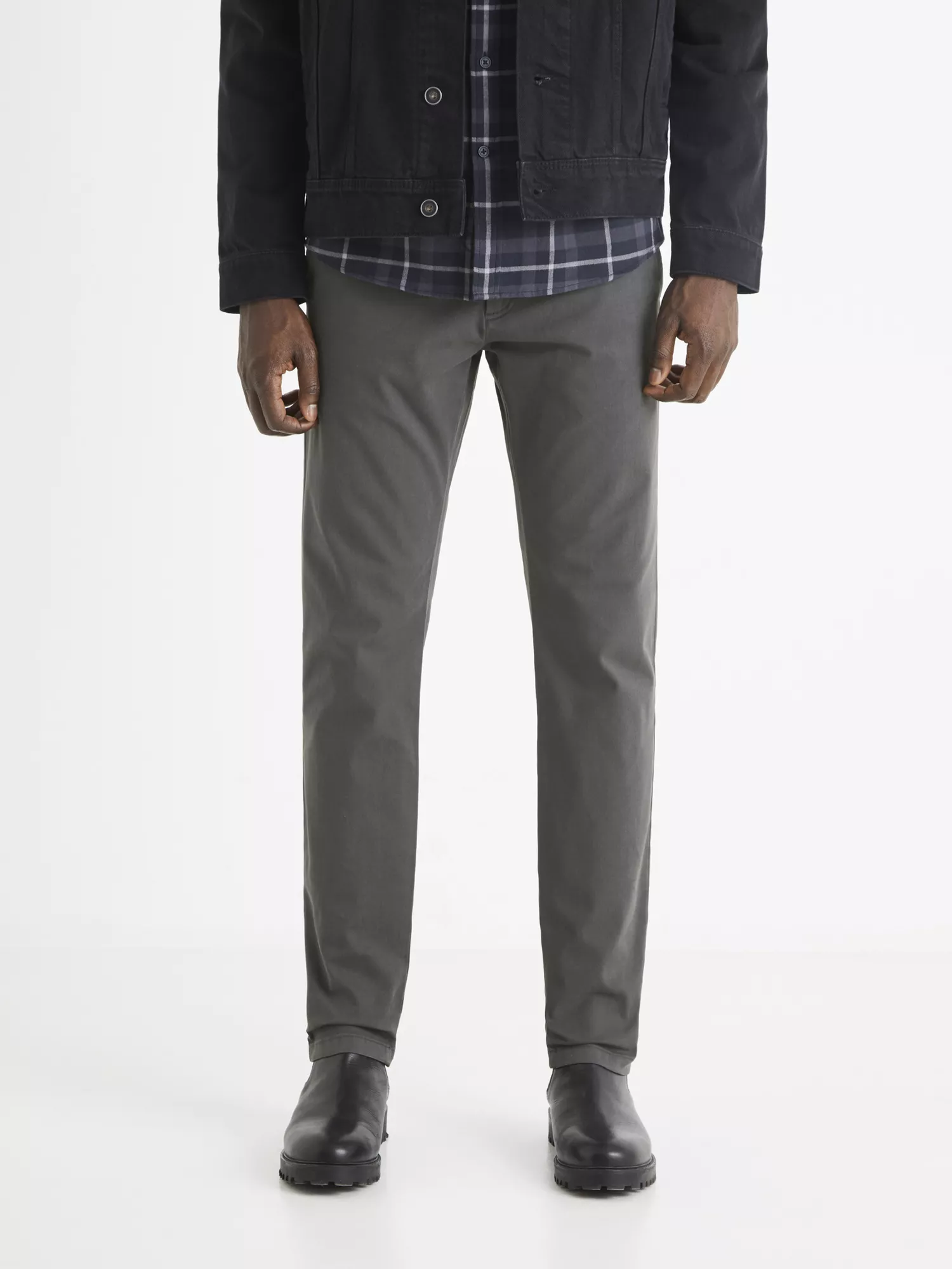 Nohavice chino slim bi-stretch (1) Nohavice chino slim bi-stretch (1)