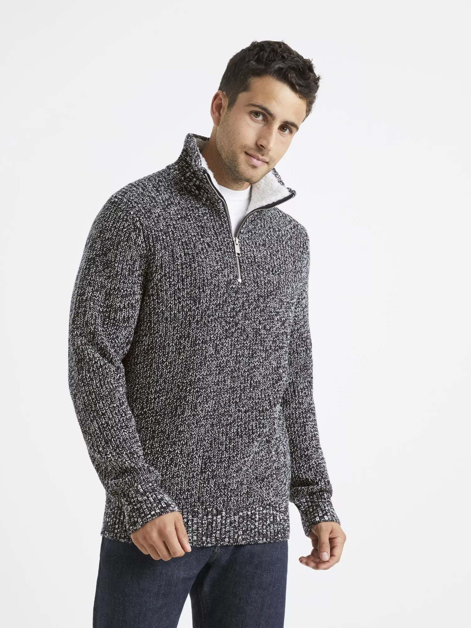 Sveter Veviking s golierom na zips (1) Sveter Veviking s golierom na zips (1)