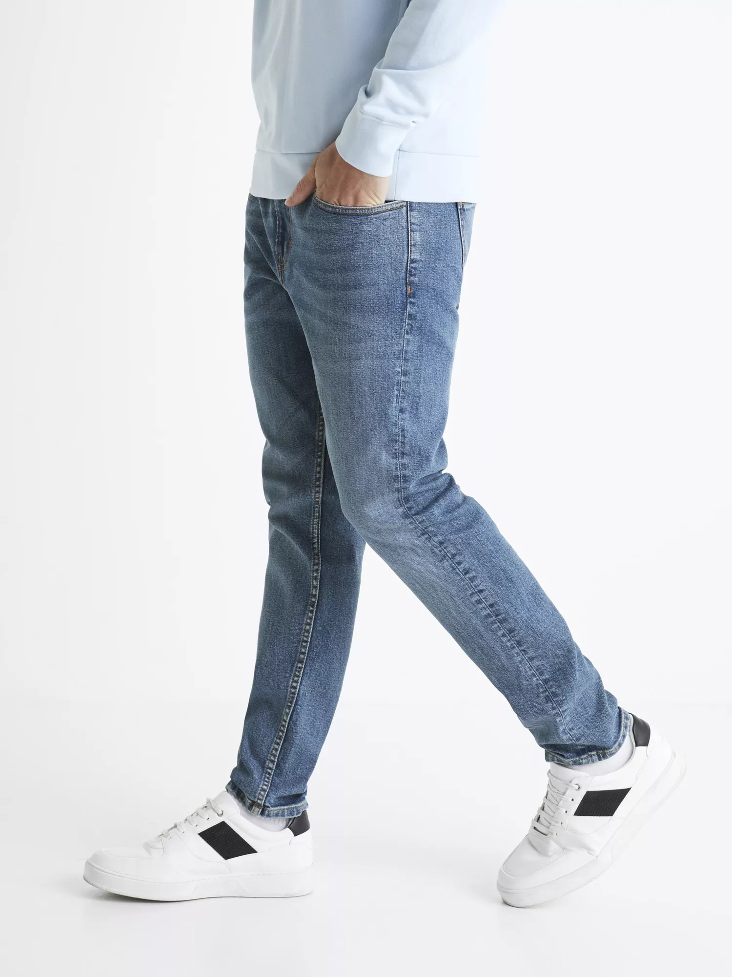 Džínsy slim tapered 25 Bonew25T (4) Džínsy slim tapered 25 Bonew25T (4)