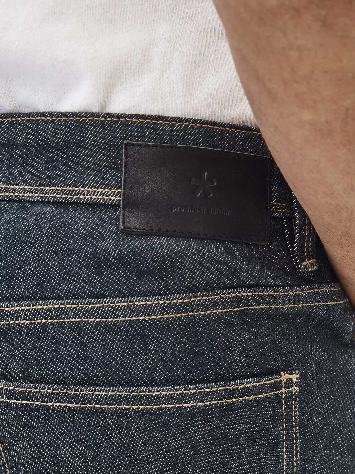 Džínsy C25 Toslimo slim (4) Džínsy C25 Toslimo slim (4)