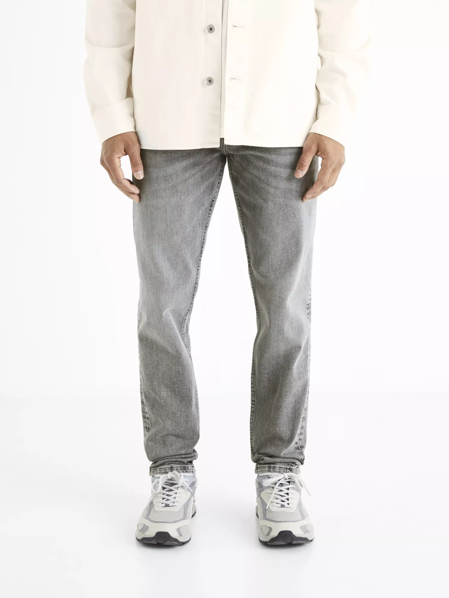 Džínsy C45 skinny (1) Džínsy C45 skinny (1)