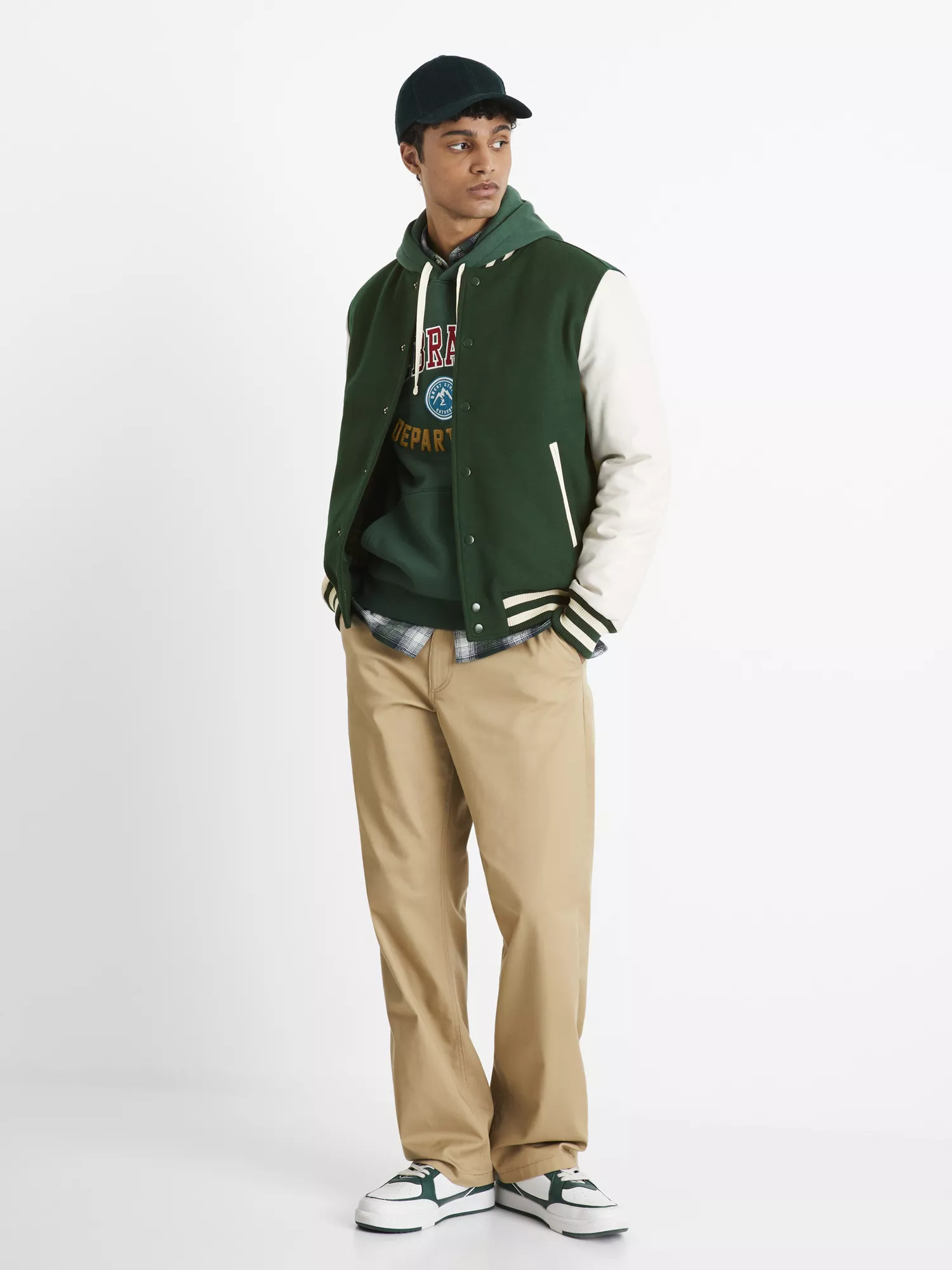 Bunda bomber Cuvarsity (3) Bunda bomber Cuvarsity (3)