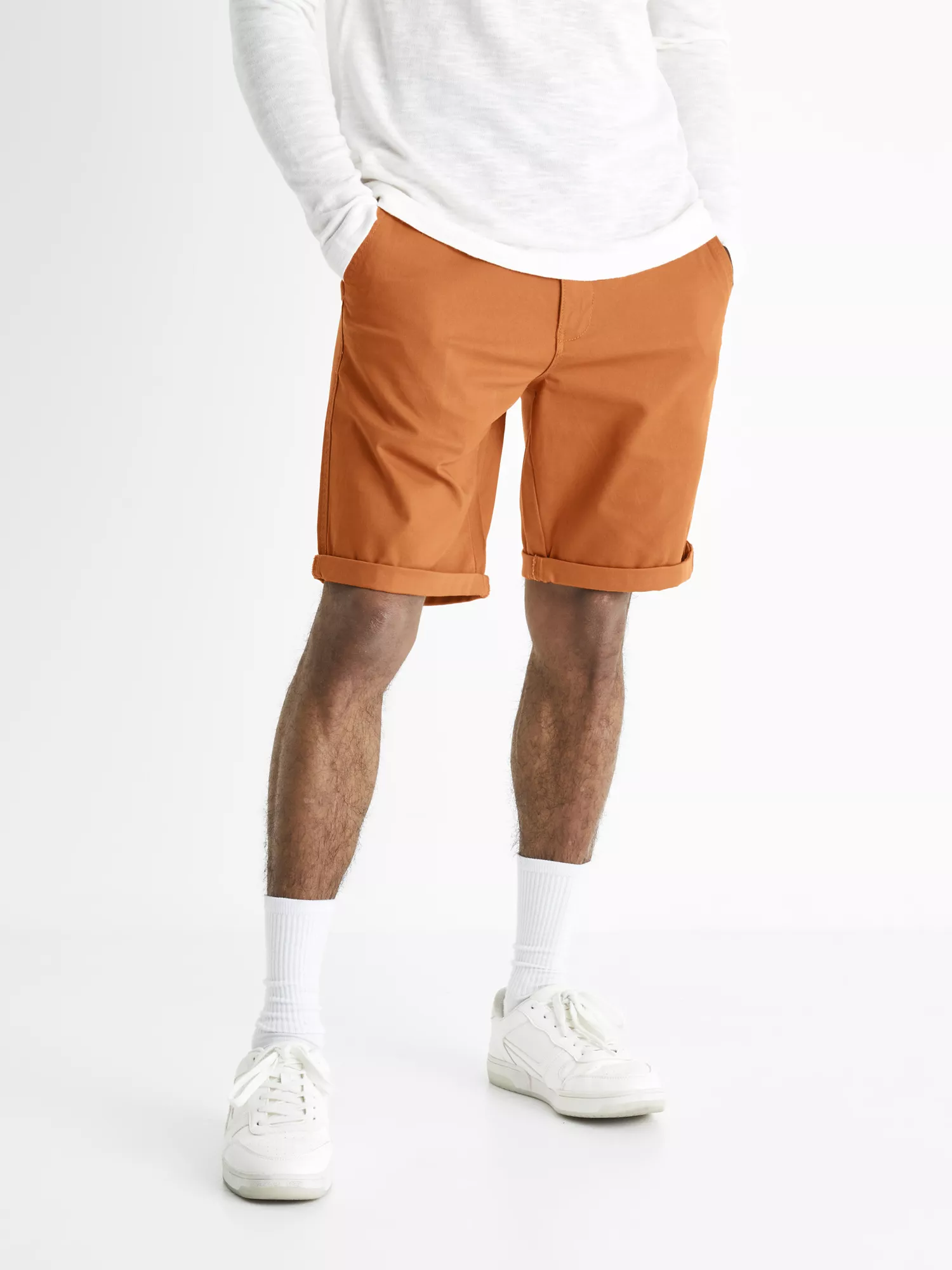 Bavlnené chino kraťasy Bochinobm (1) Bavlnené chino kraťasy Bochinobm (1)