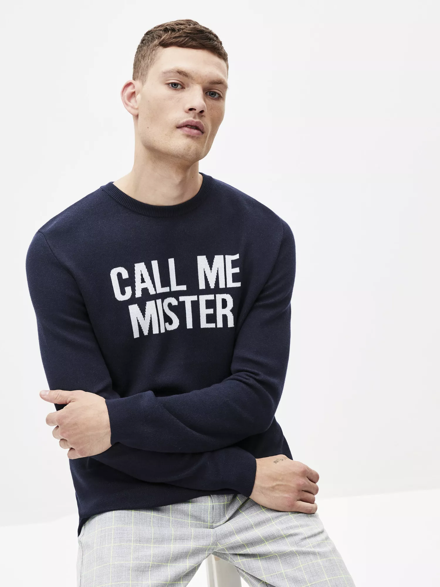 Sveter Call me mister (1) Sveter Call me mister (1)
