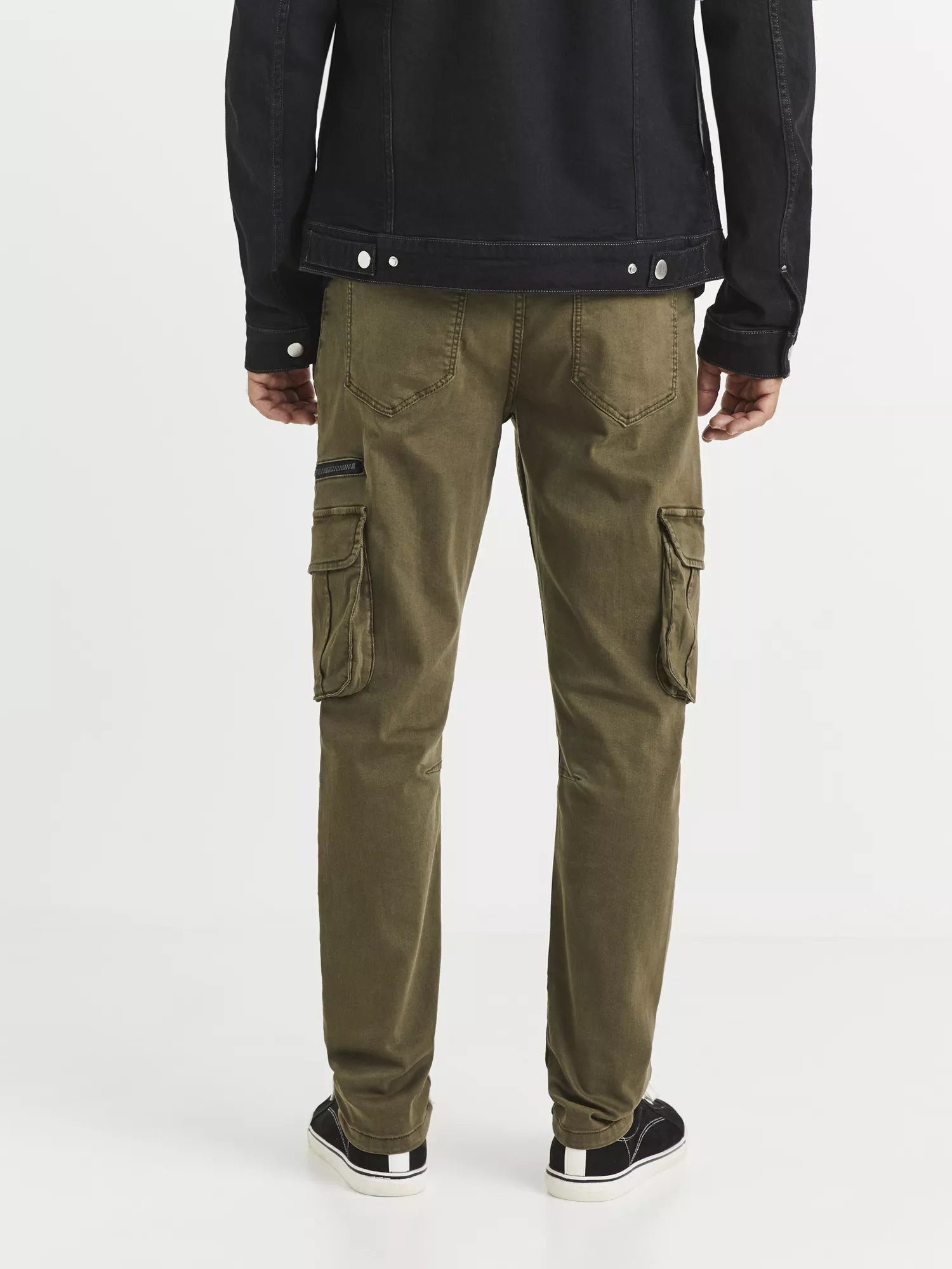 Nohavice Vocaskin skinny s vreckami (2) Nohavice Vocaskin skinny s vreckami (2)