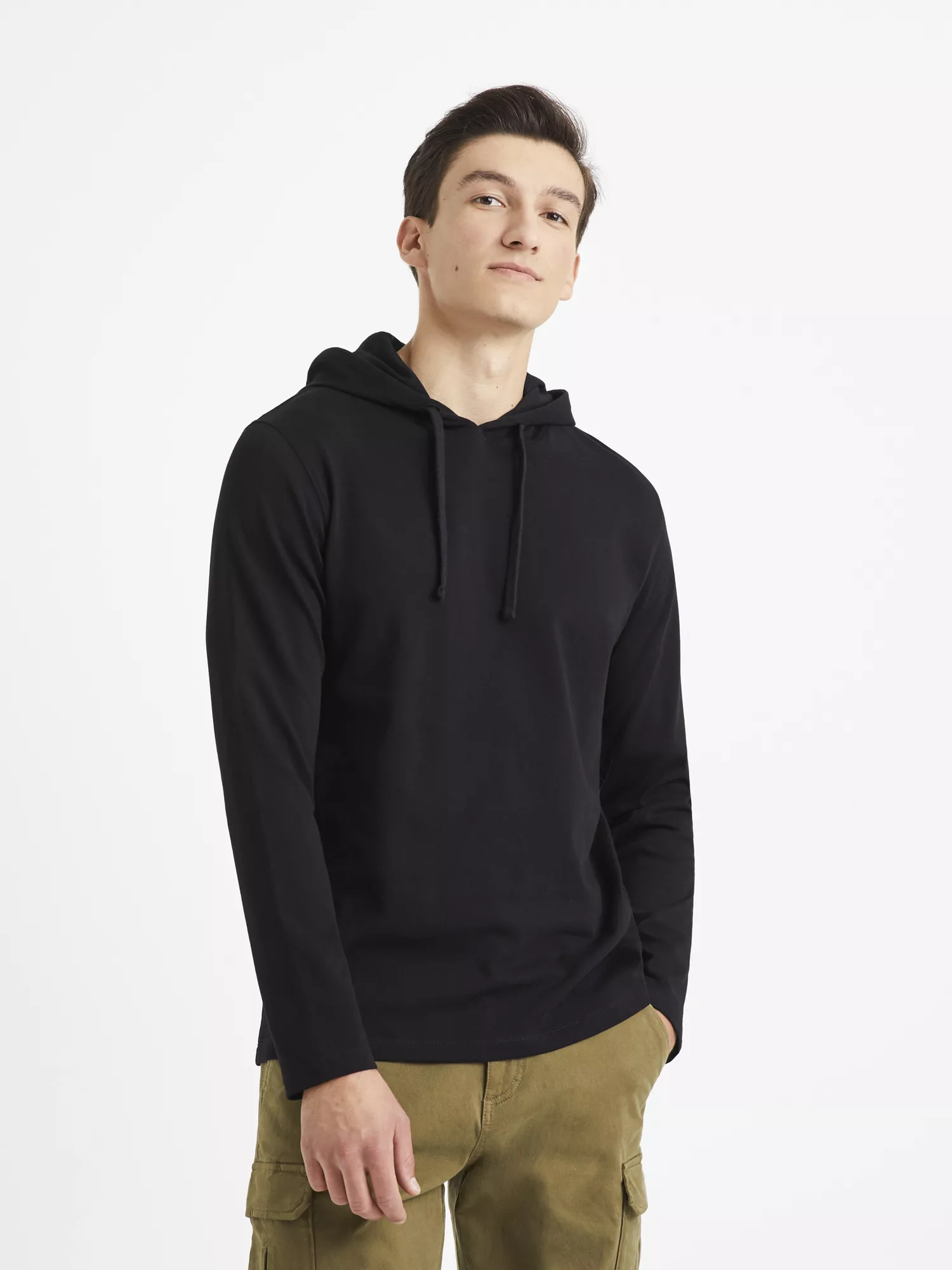 Tričko Vehoodie s kapucňou (1) Tričko Vehoodie s kapucňou (1)