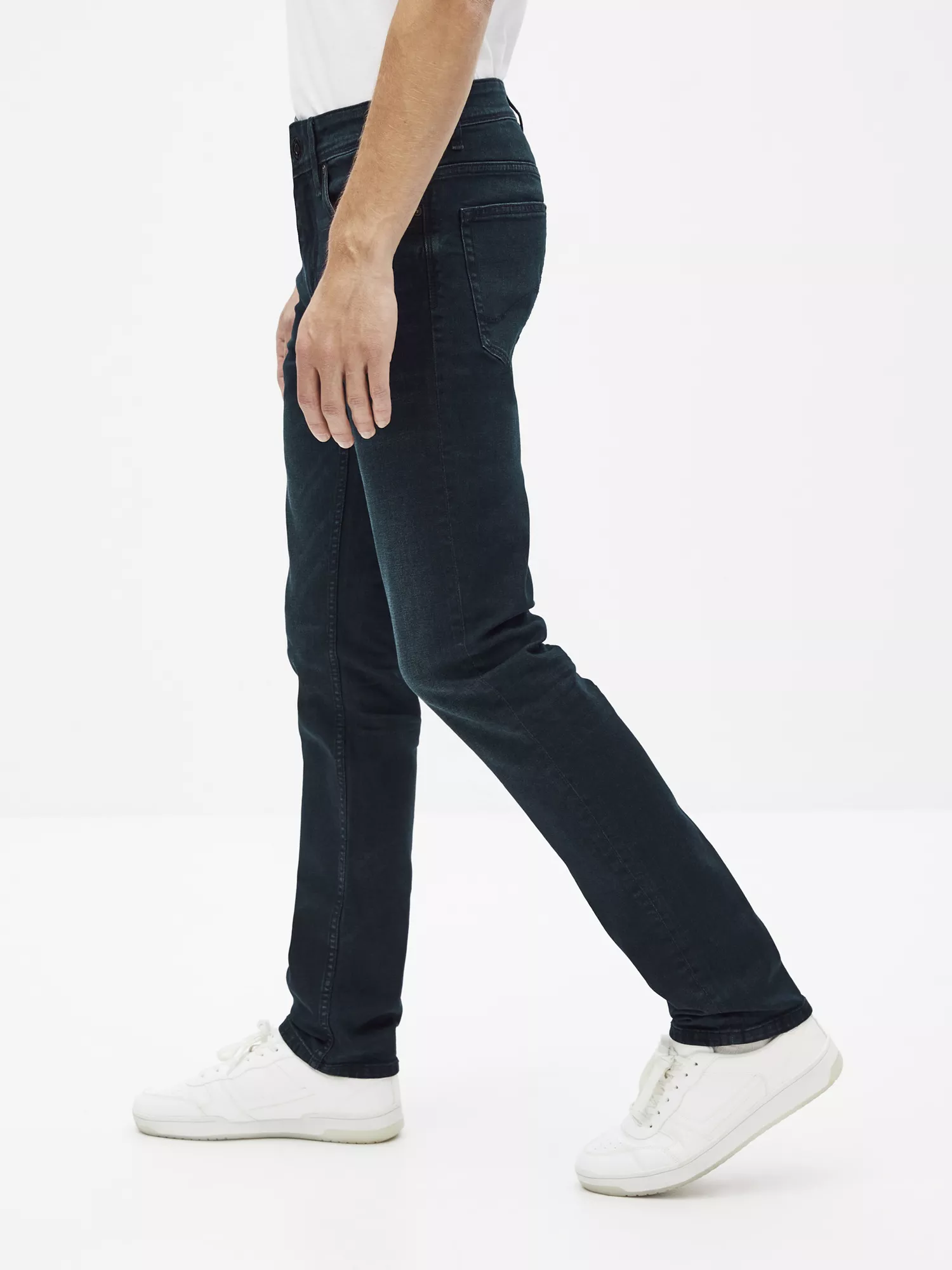 Džínsy C25 Poslover slim (3) Džínsy C25 Poslover slim (3)