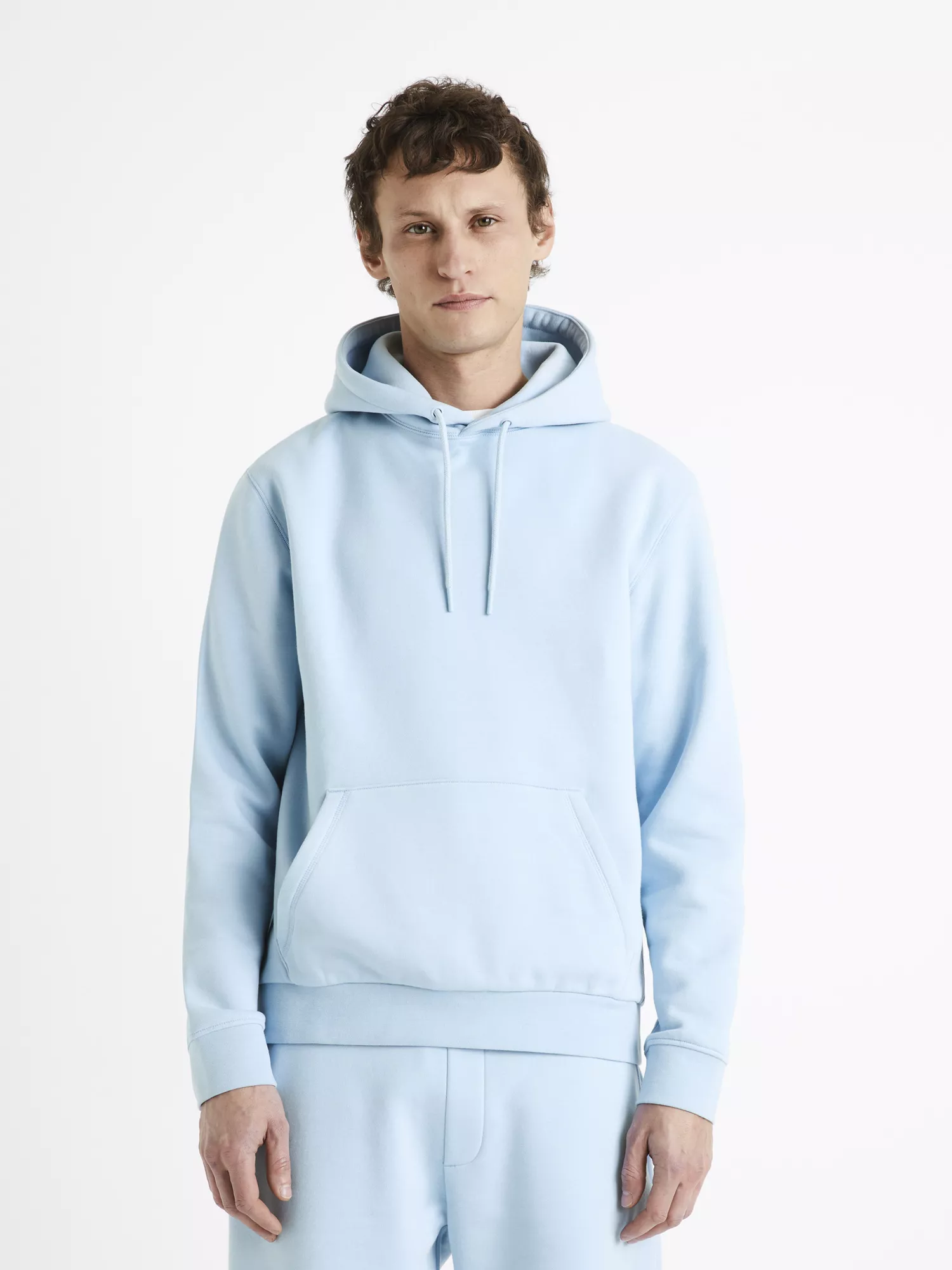 Mikina s kapucňou Vesix (1) Mikina s kapucňou Vesix (1)