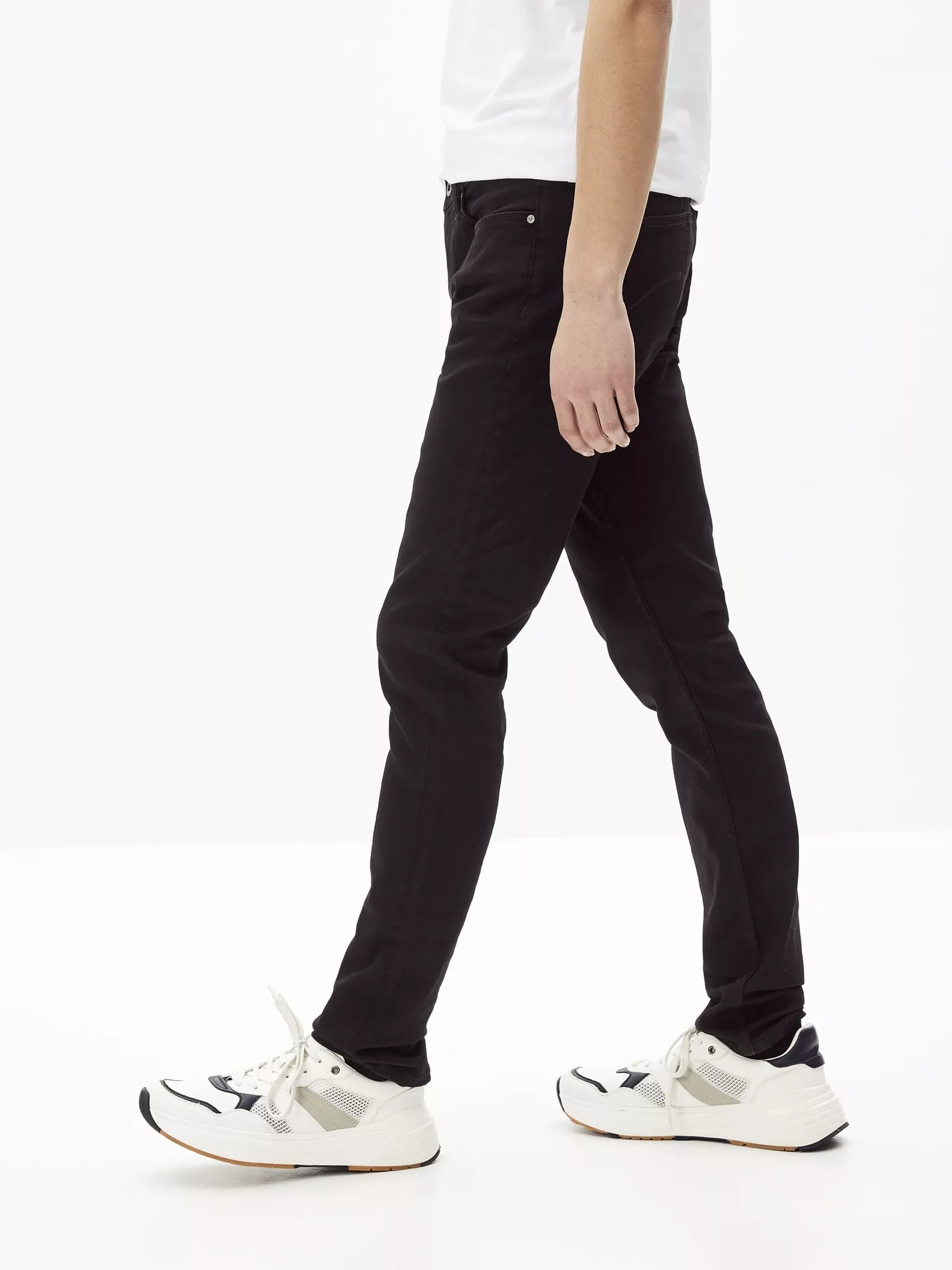 Džínsy C25 Nowoir slim Powerflex (3) Džínsy C25 Nowoir slim Powerflex (3)